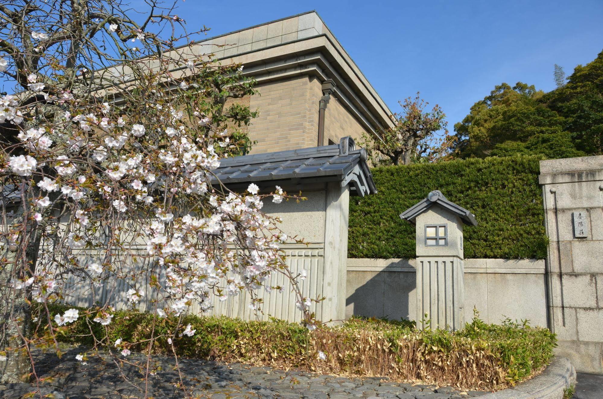 National Historic Landmark Shunyoso Sumoto Экстерьер фото